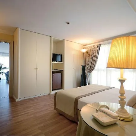 Grand Ambasciatori Hotell