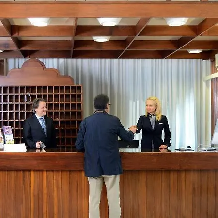 Hotel Grand Ambasciatori Montecatini Terme
